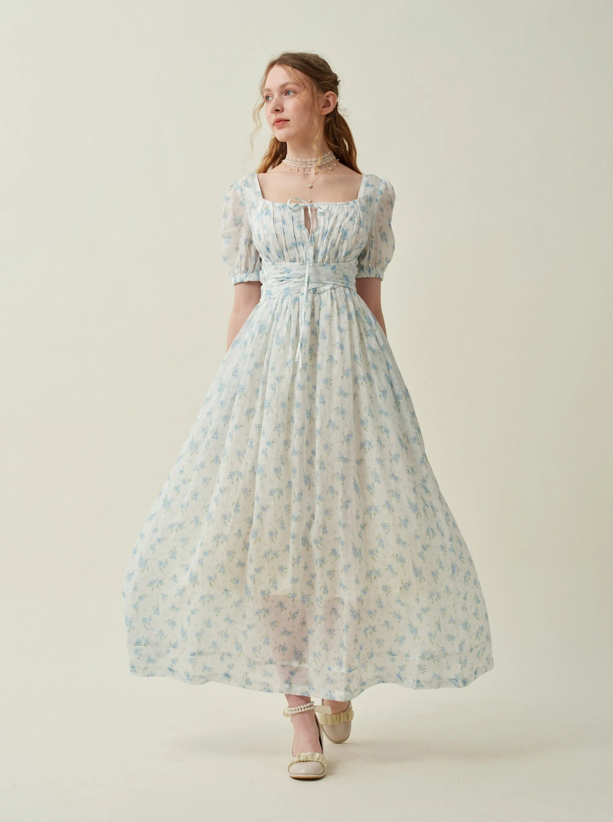 Alice 19 | Floral linen dress