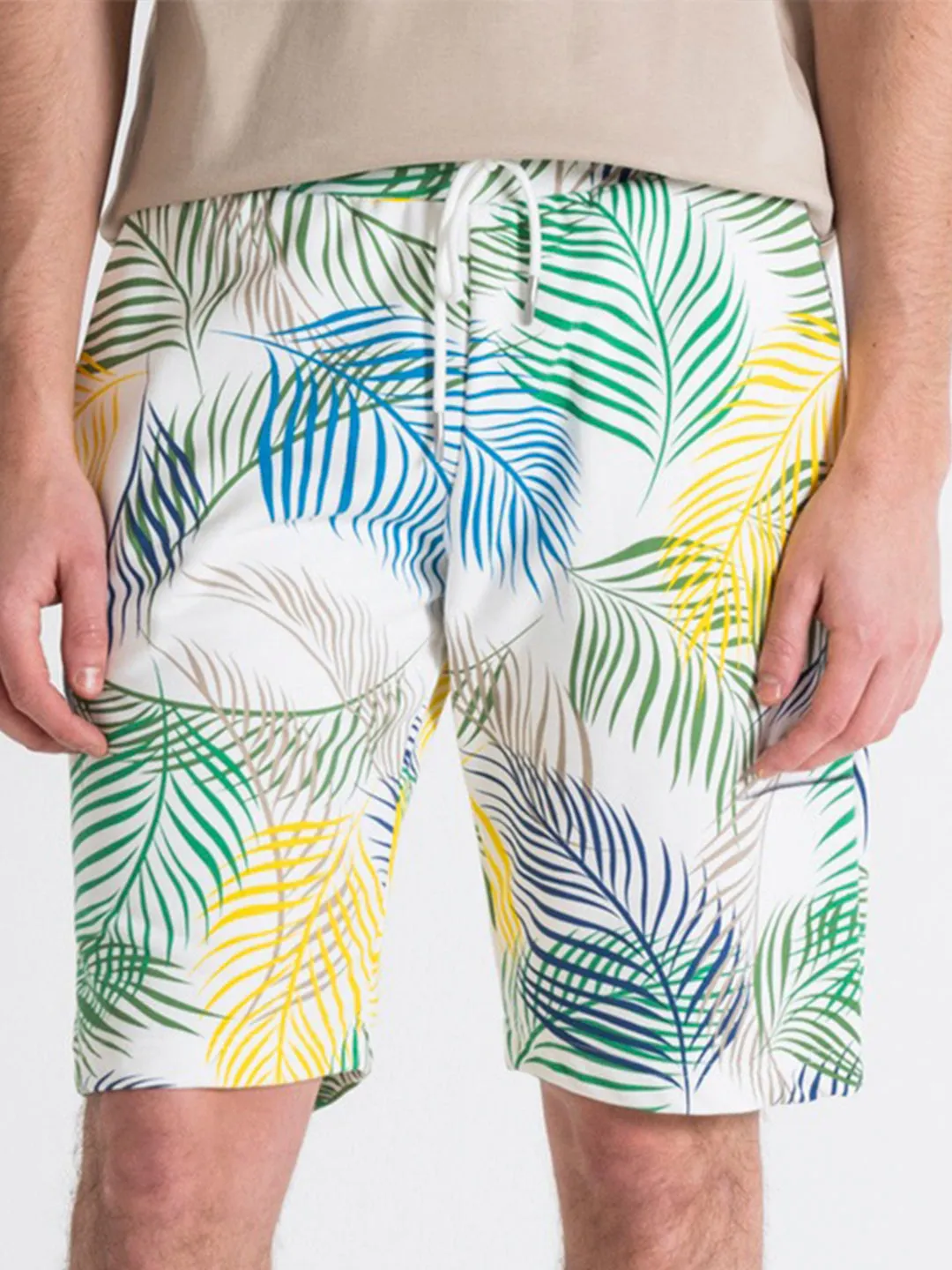 Antony Morato Men Off White Printed Slim Fit Shorts