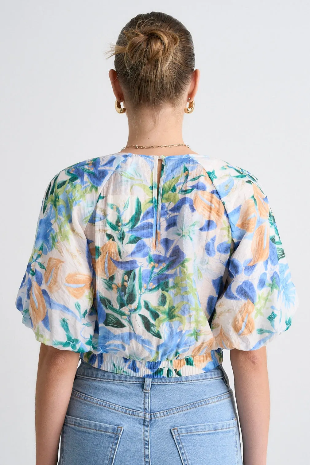 Ayres Blue Orange Tropical Floral Crew Neck SS Top