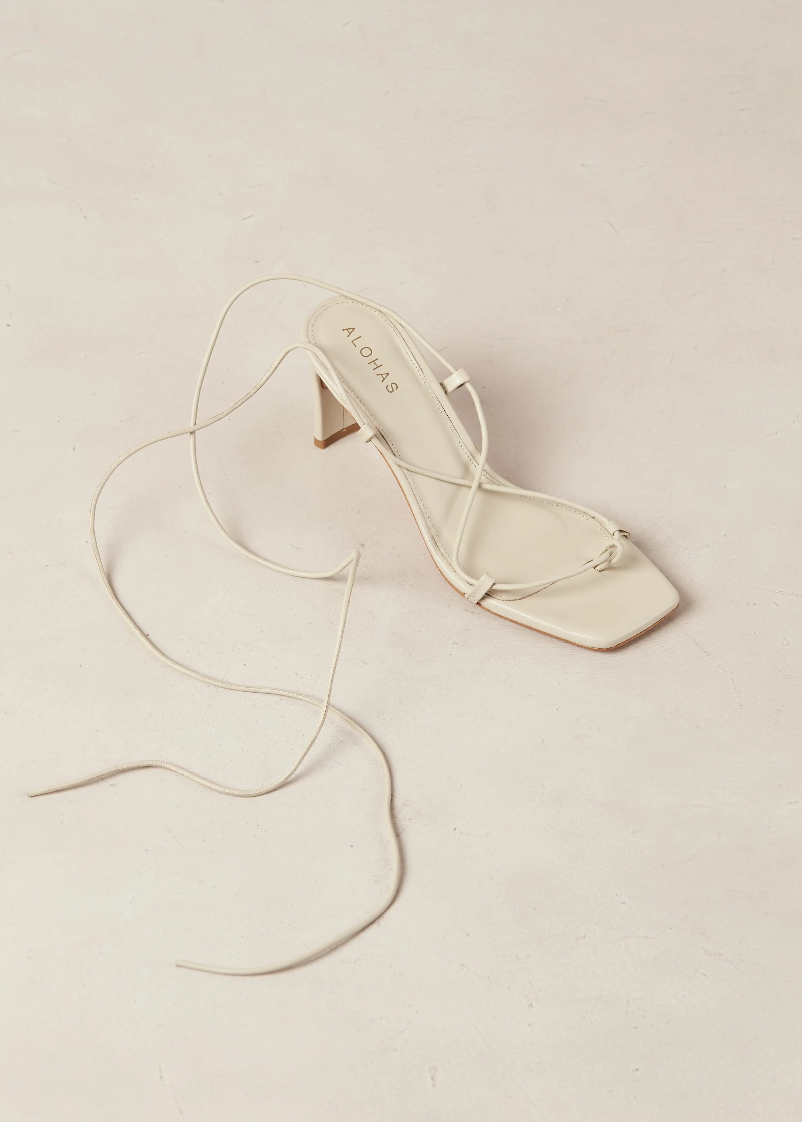 Bellini Cream Leather Sandals