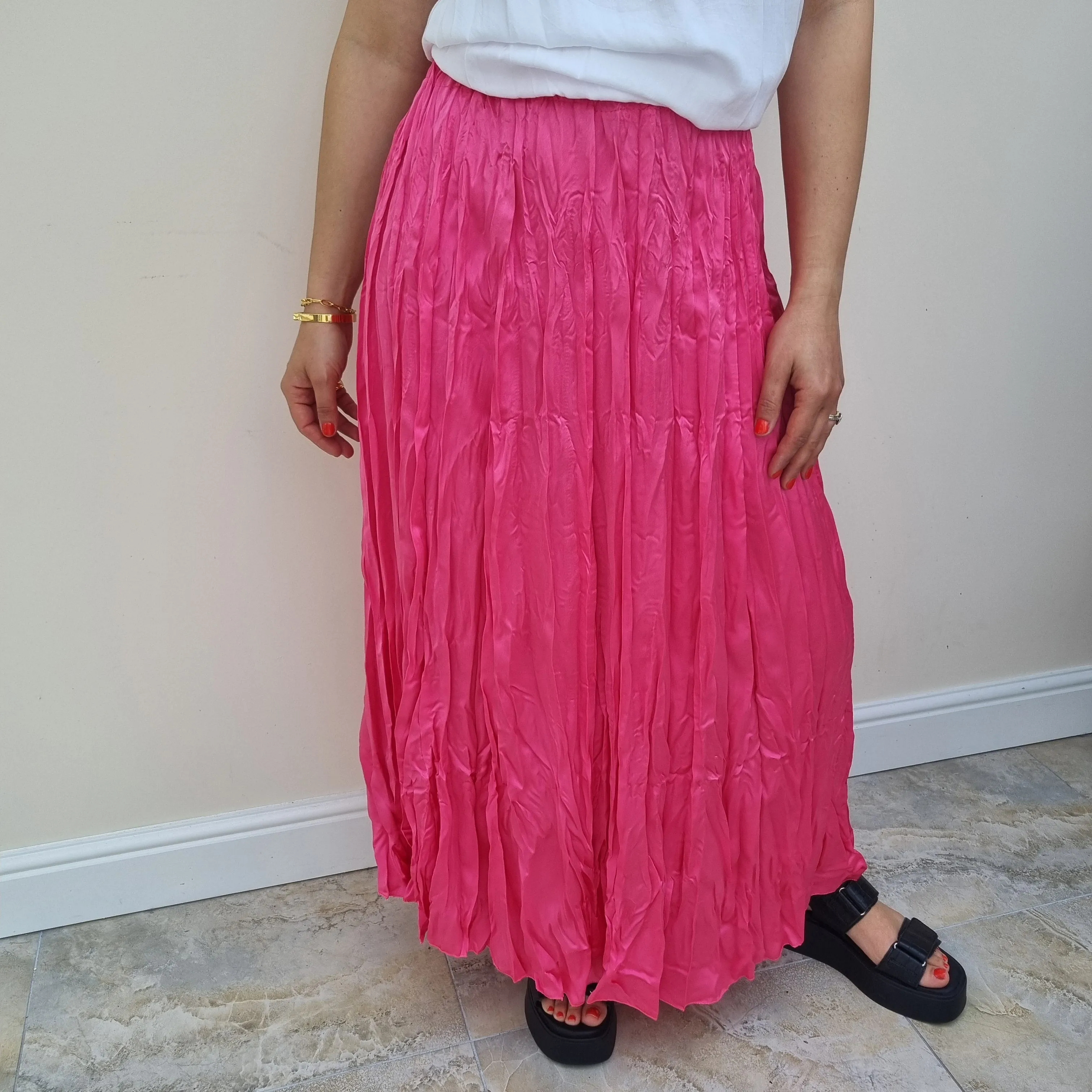 Crinkled silk style skirt