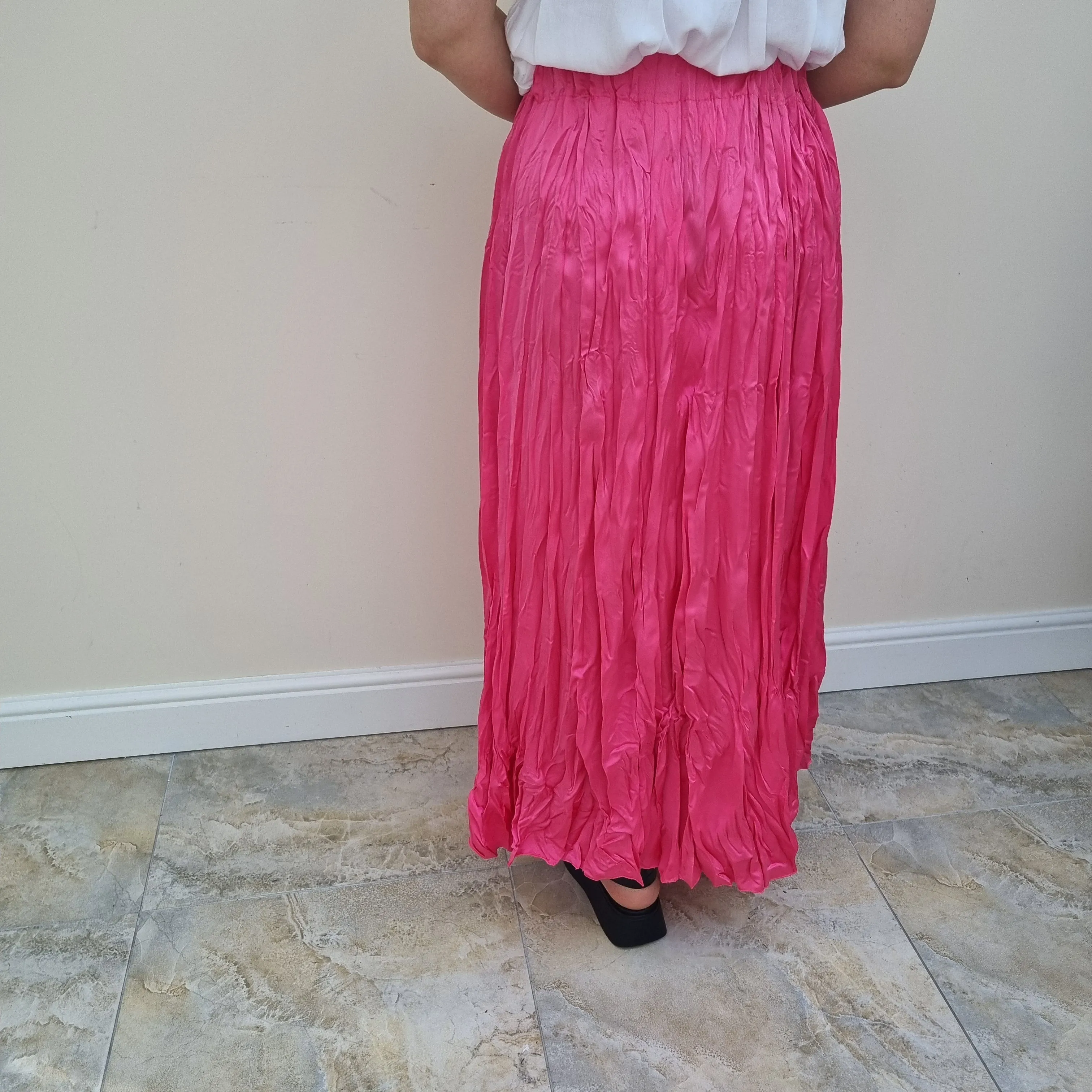 Crinkled silk style skirt