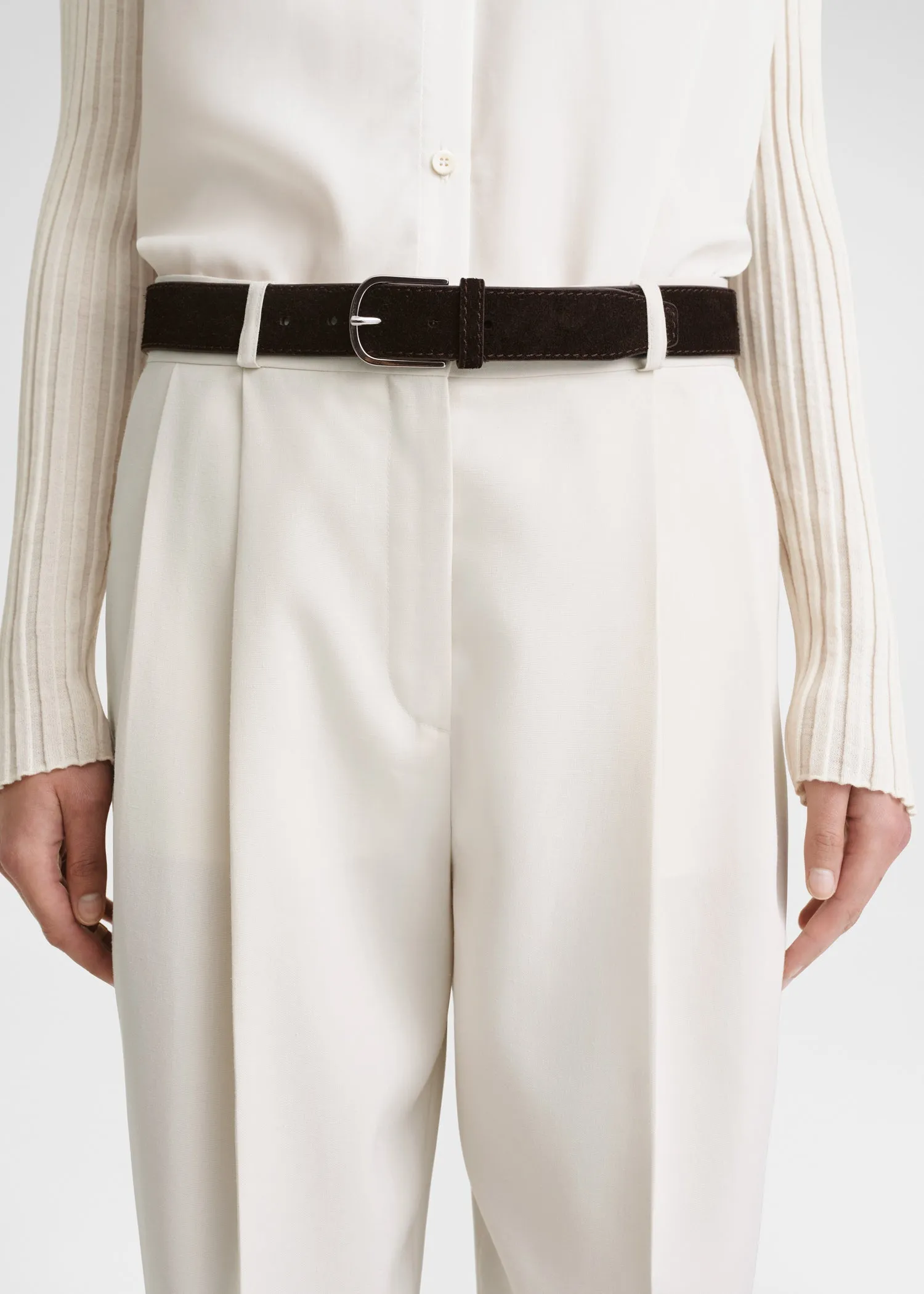 Double-pleated tailored trousers snow