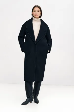 Elizabeth Coat