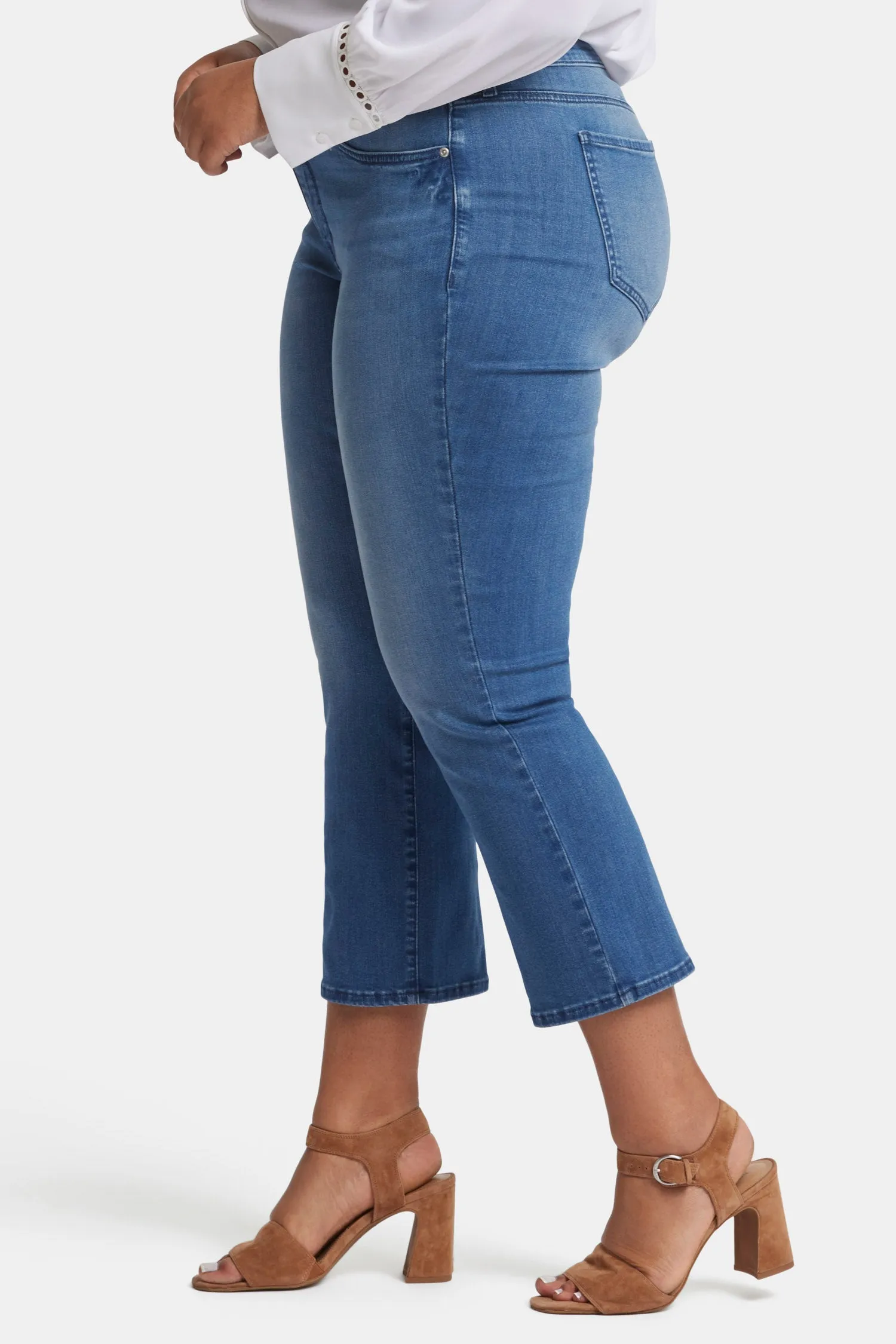 Marilyn Straight Ankle Jeans In Plus Size - Blue Island