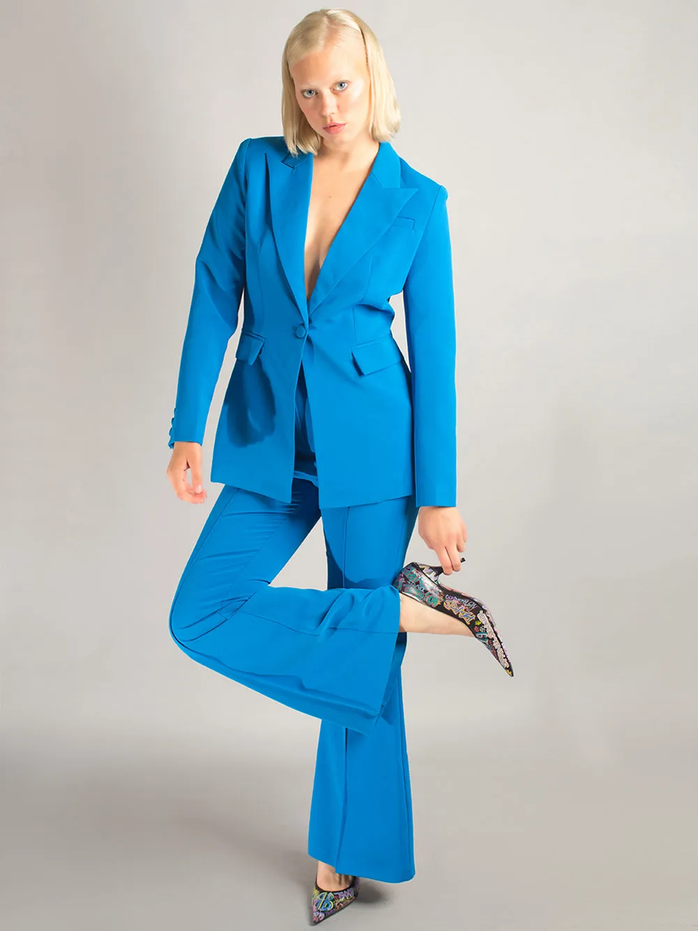 NAOMA Blazer & Flared Pants Set in Blue