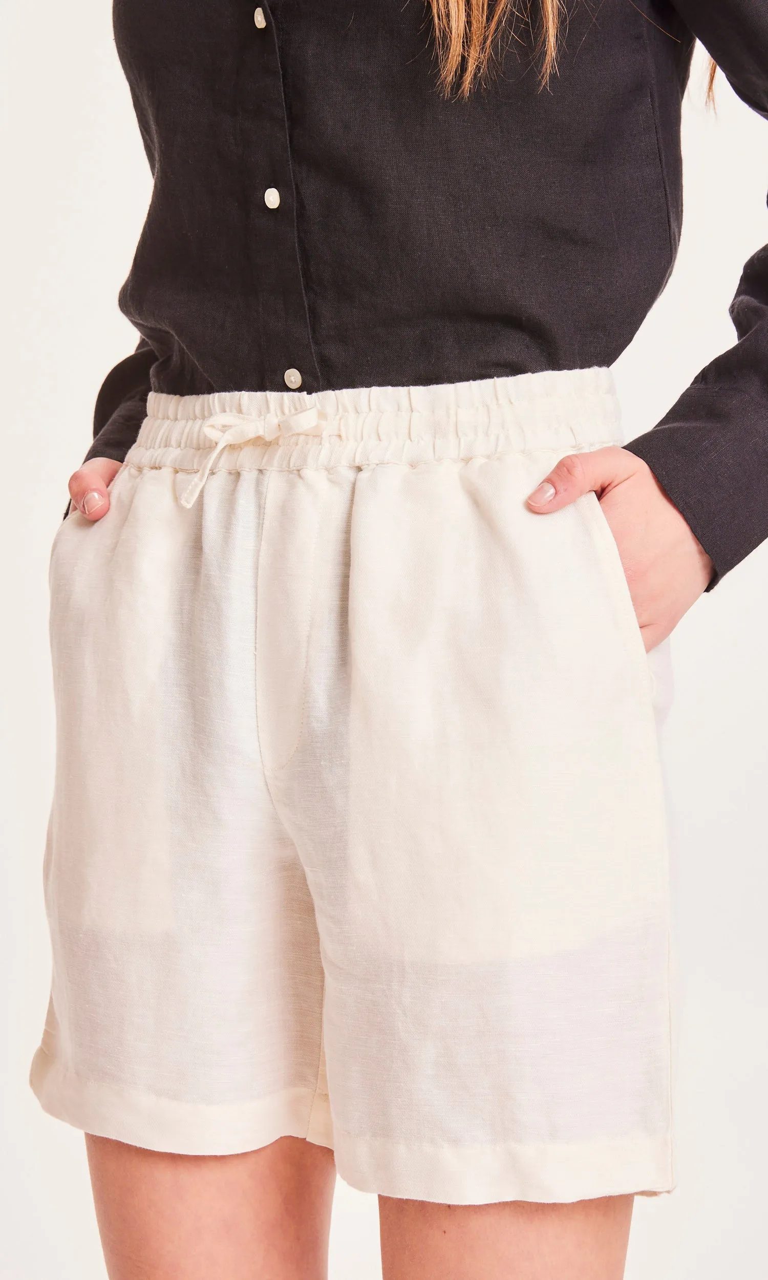 POSEY linen mix elastic waist shorts - Buttercream