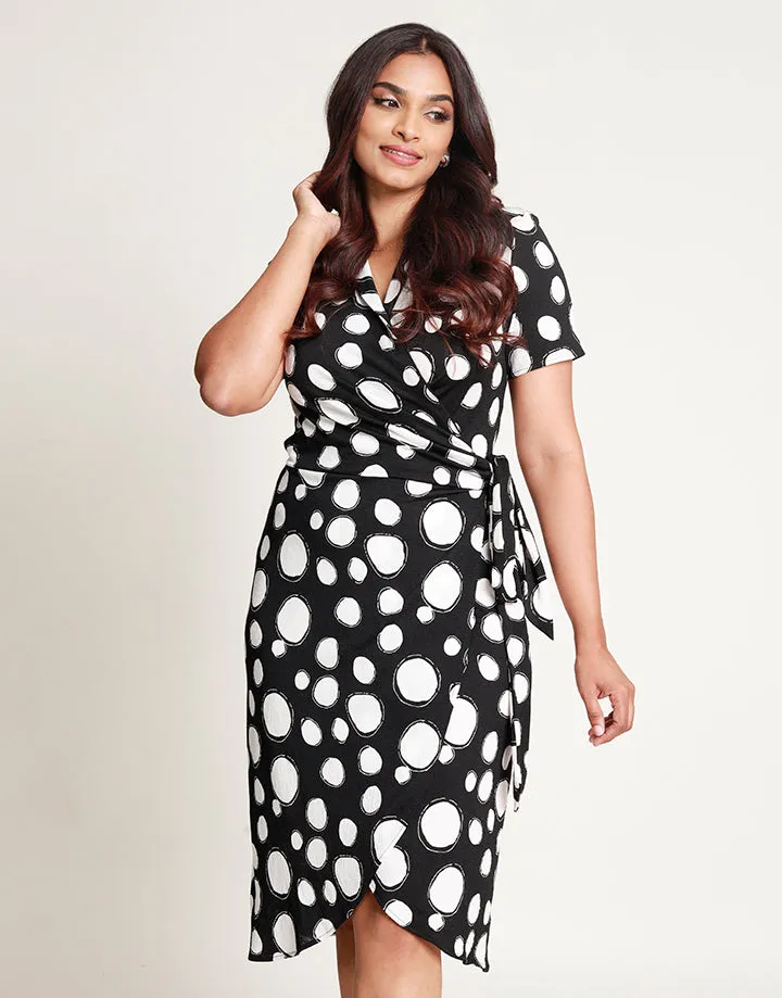 Printed Wrap Dress in Short Sleeves