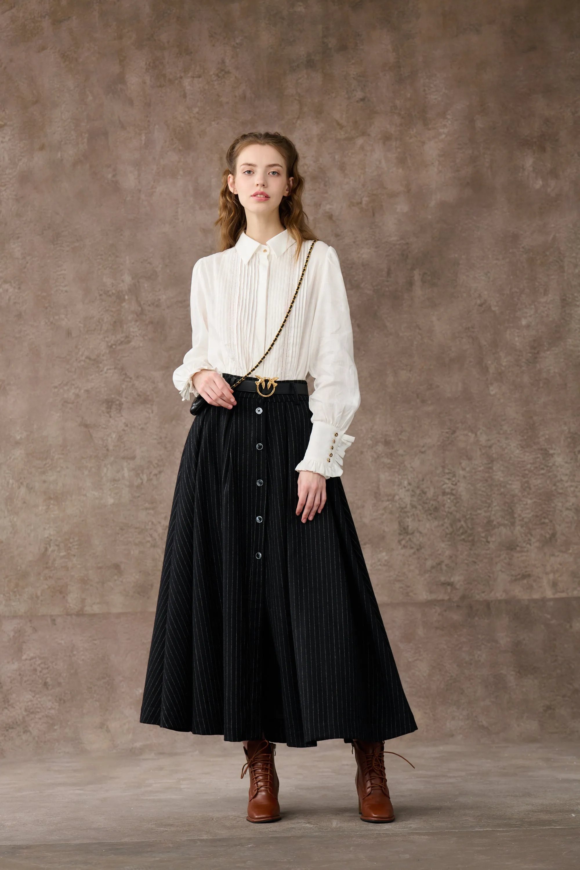 Santal 3 | Striped Wool Skirt in black